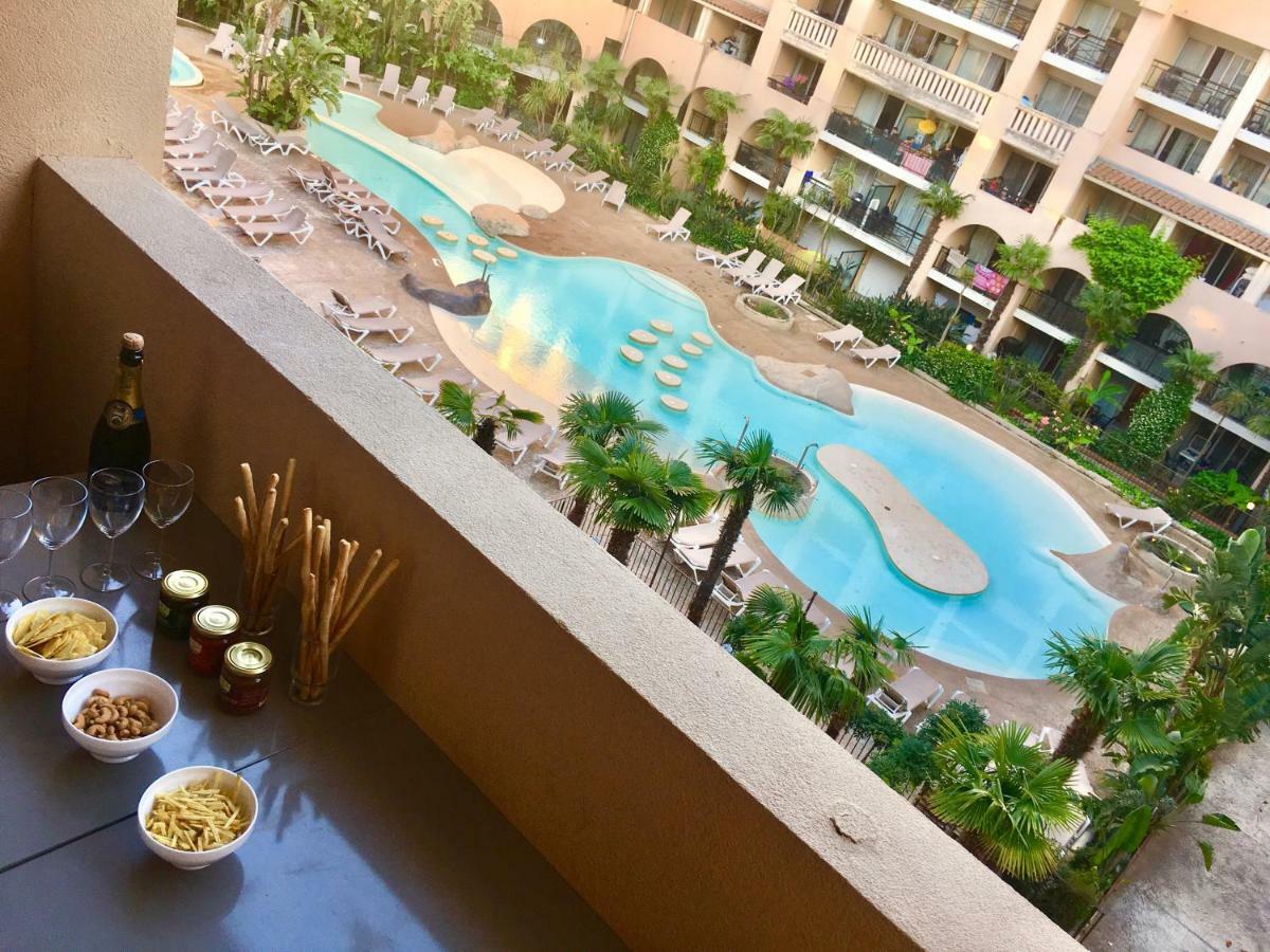 Cannes Pool & Beach Екстериор снимка